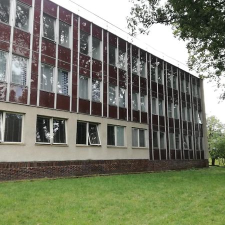 Hotel Hlaska Zlenice Exterior photo